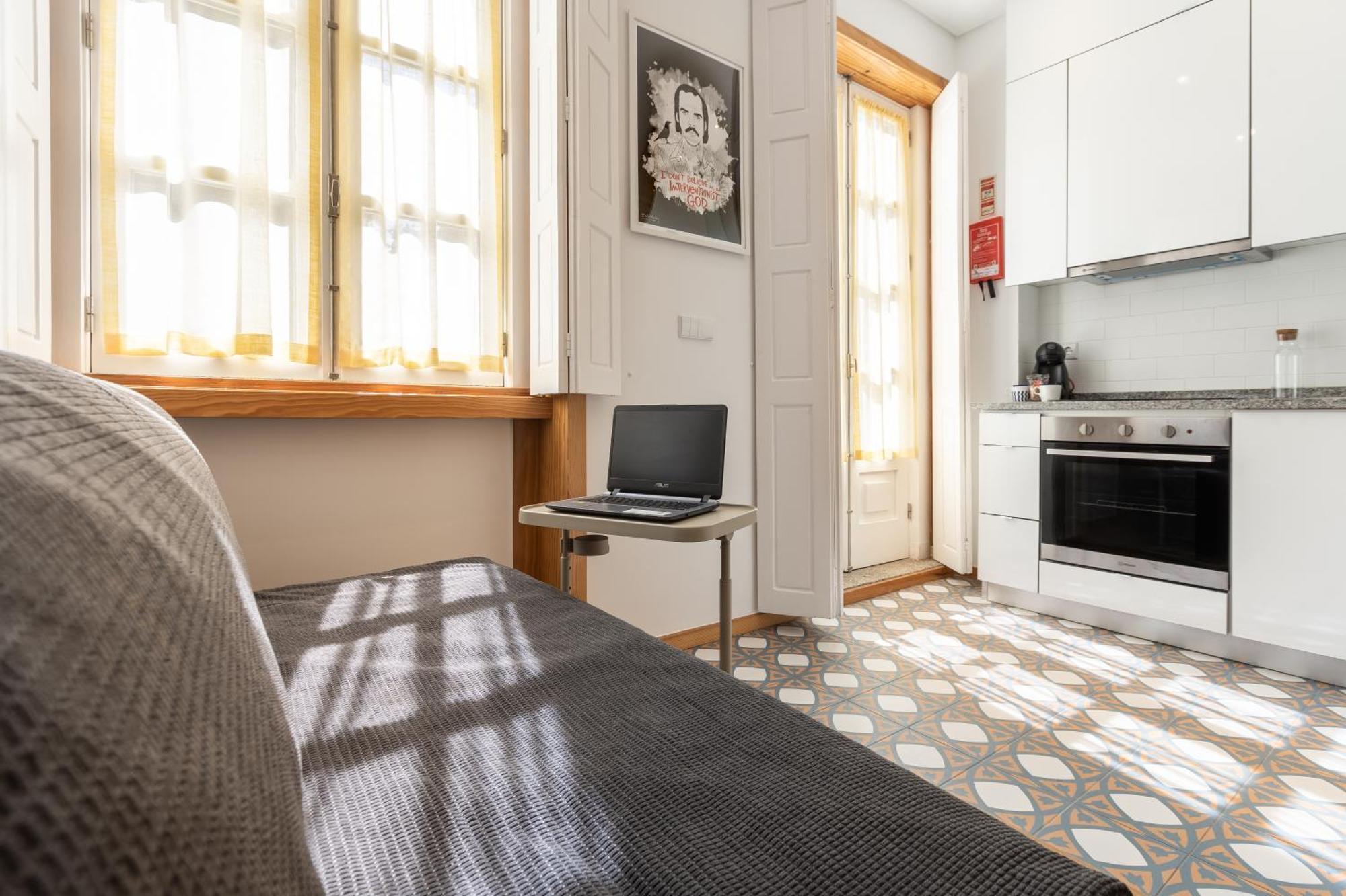 731 Costa Cabral Metro Residence Porto Værelse billede